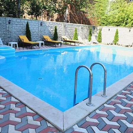 Hotel Estonia Two Kobuleti Εξωτερικό φωτογραφία