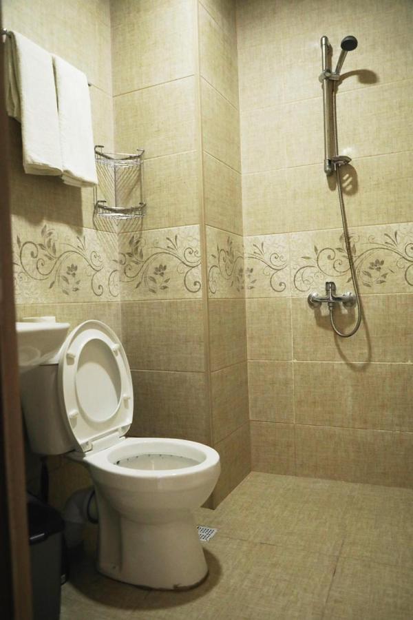 Hotel Estonia Two Kobuleti Εξωτερικό φωτογραφία