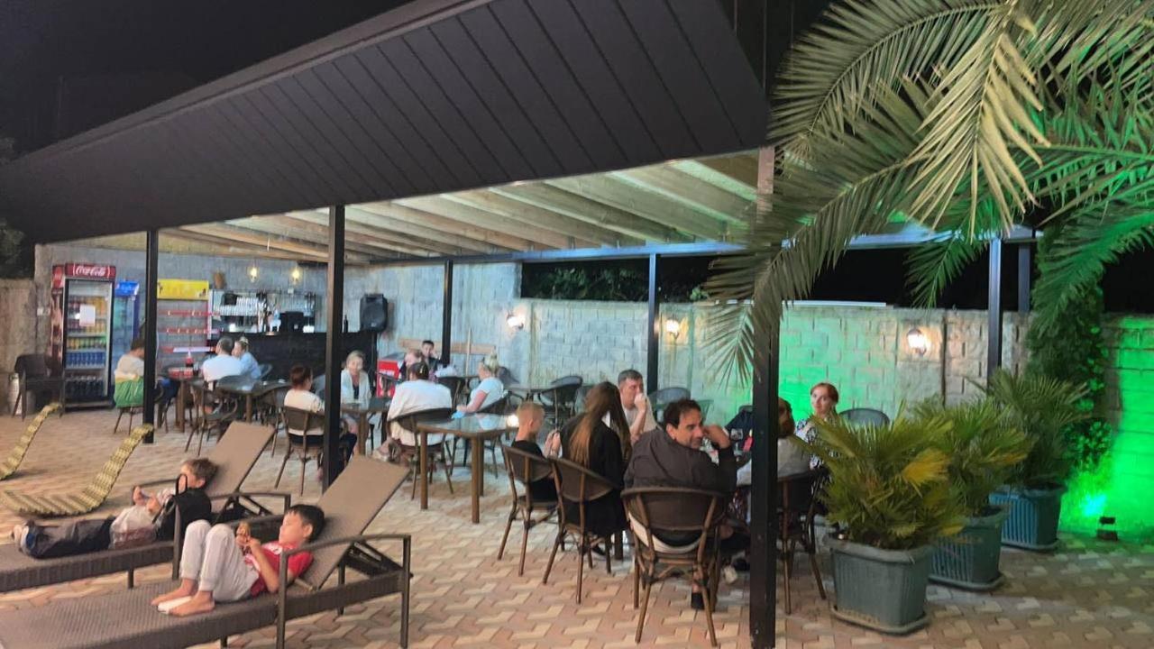 Hotel Estonia Two Kobuleti Εξωτερικό φωτογραφία